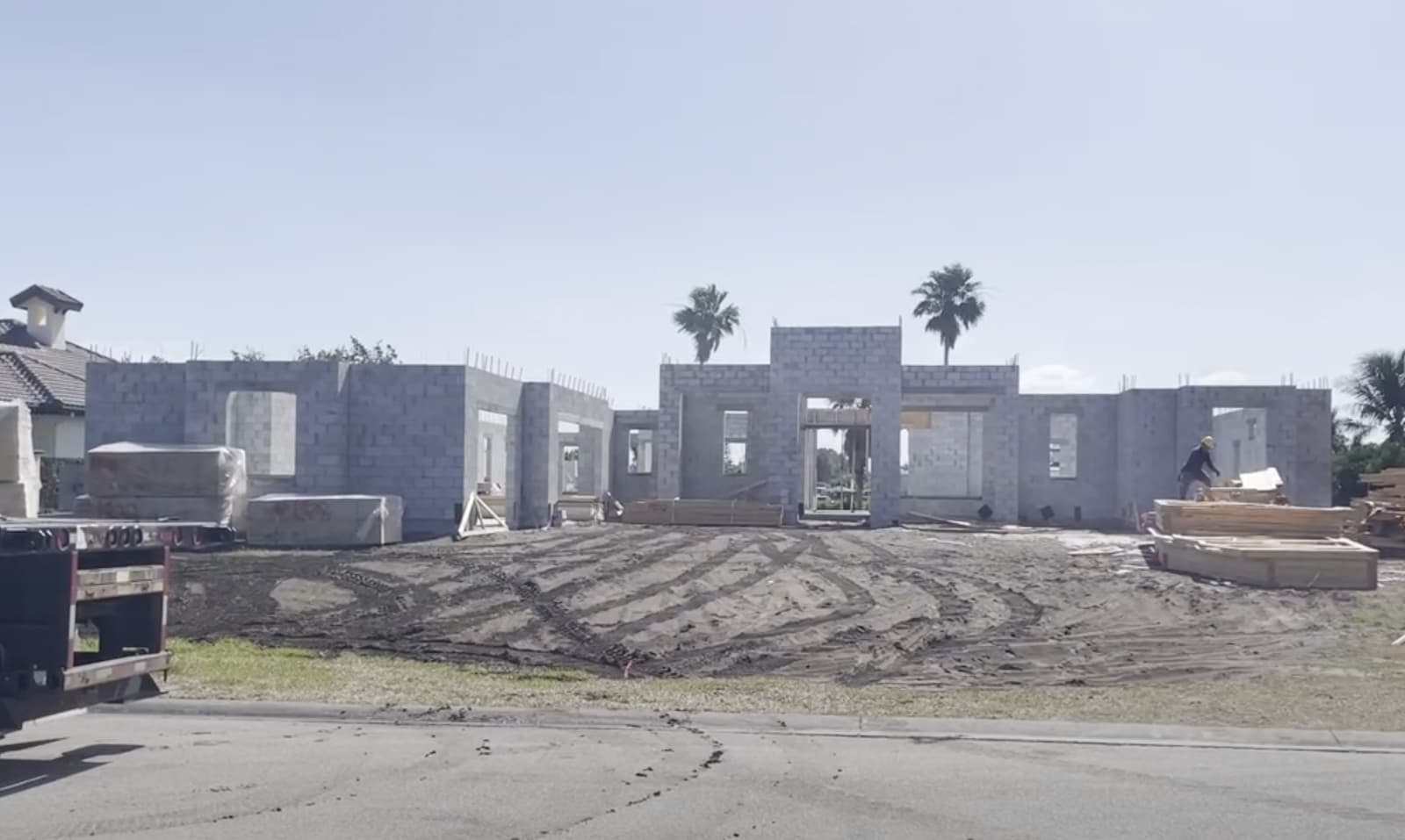From Block to Beauty: A Behind-the-Scenes Look at Custom Home Framing in Brevard County